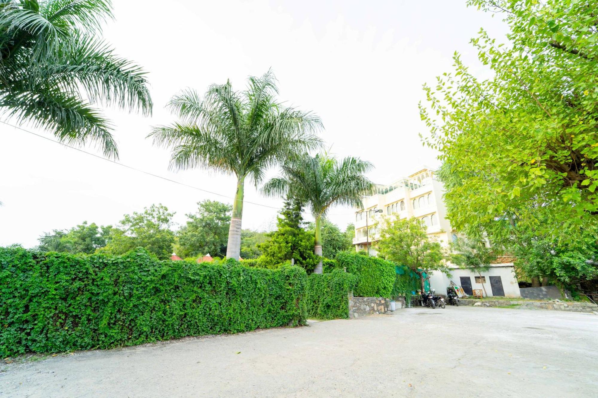 Treebo The Aravali Getaway Hotell Udaipur Eksteriør bilde