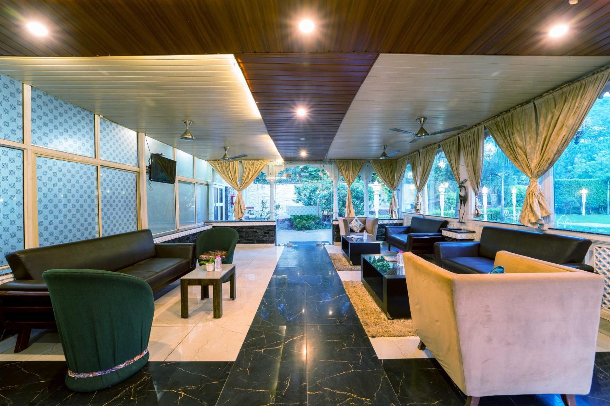 Treebo The Aravali Getaway Hotell Udaipur Eksteriør bilde
